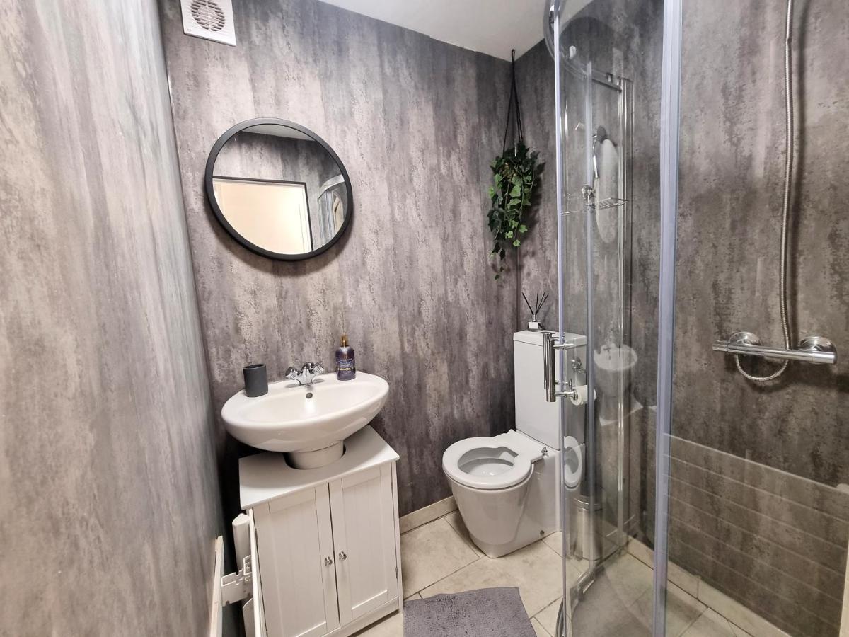 Cosy Apartment Nearby Train Station! Вотфорд Екстер'єр фото